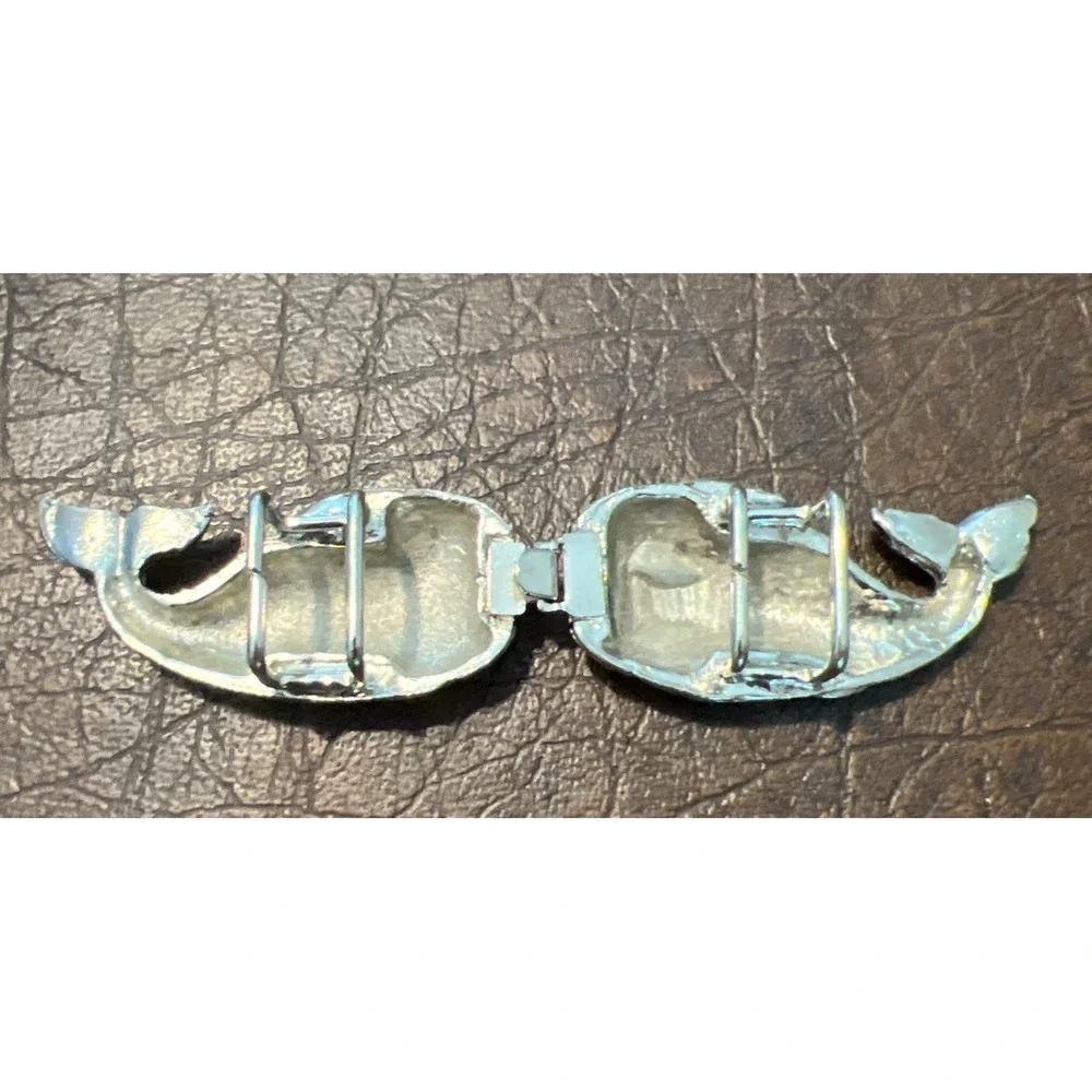 Whale Belt Buckle Small Interlocking Silver Tone Unbranded